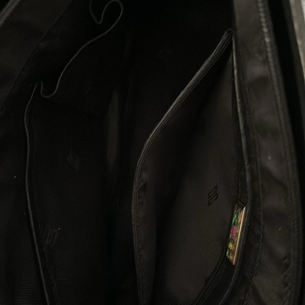 Preloved Handbag - Picture 3 of 7